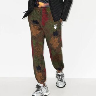 FW20 Spodnie sportowe z aplikacją liścia, dopasowane, męskie, khaki/zielone