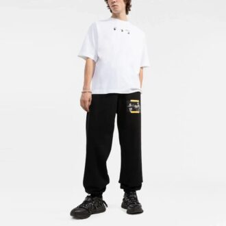 FW21 Koszulka z bawełny Arrow z okrągłym dekoltem i krótkim rękawem, wersja slim fit, biała