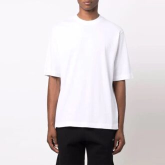 FW21 Wzór geometryczny, okrągły dekolt, szorty, wersja slim fit, białe FW21 Wzór geometryczny, okrągły dekolt, szorty, wersja slim fit, białe